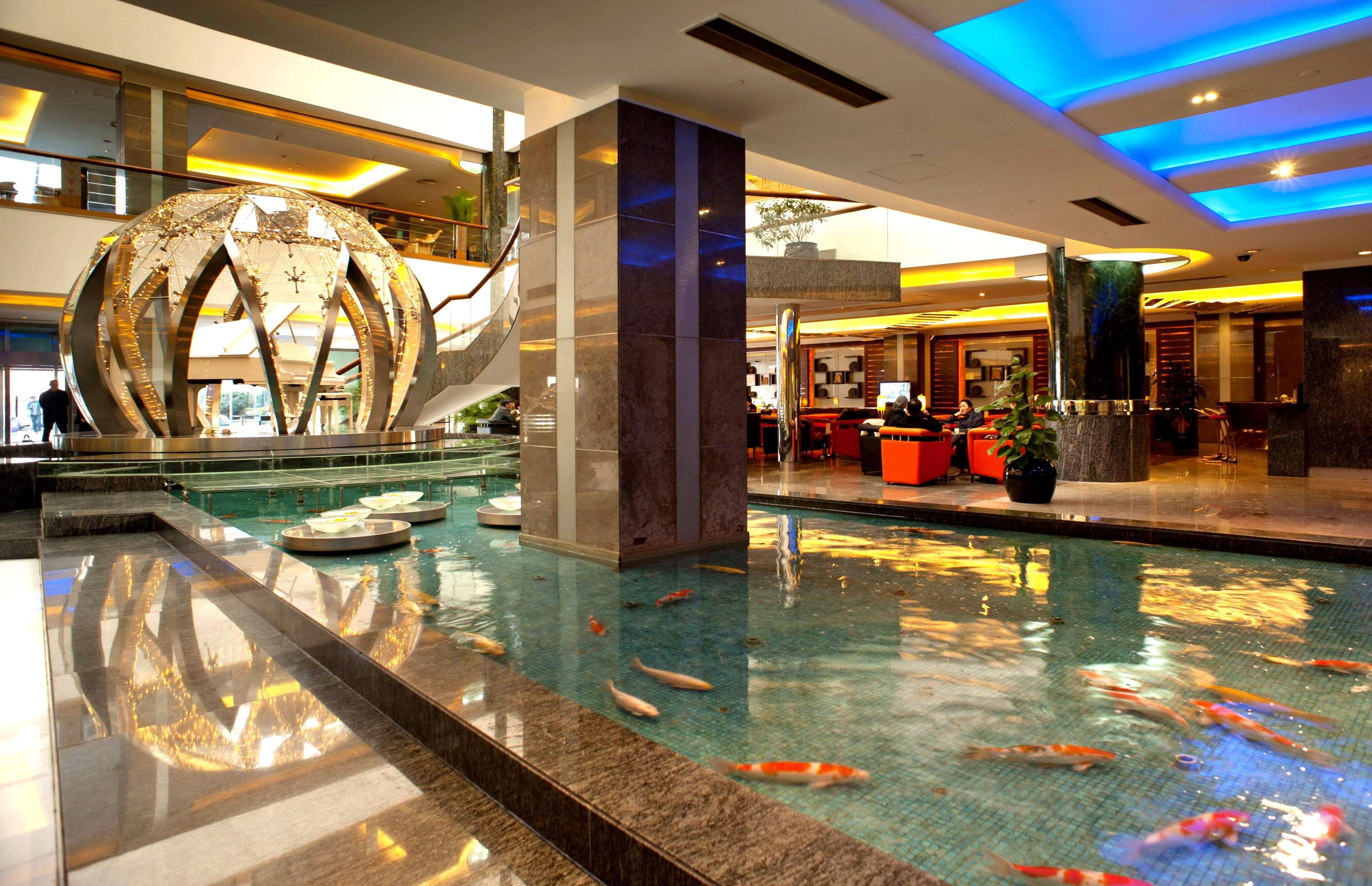 Howard Johnson Ginwa Plaza Hotel Xi'an  Exterior photo